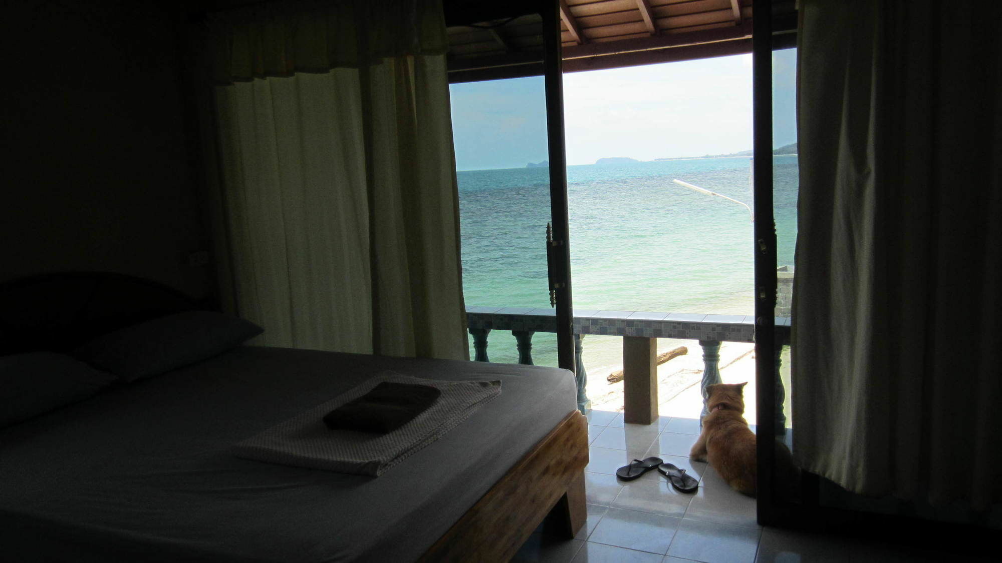 Charung Beach Haad Rin Dış mekan fotoğraf